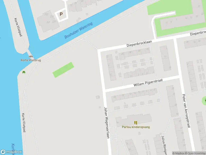 Ambulance met gepaste spoed naar de Johan Wagenaarlaan in Leiden