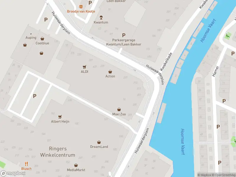 Ambulance met gepaste spoed naar de Oosterweezenstraat in Alkmaar