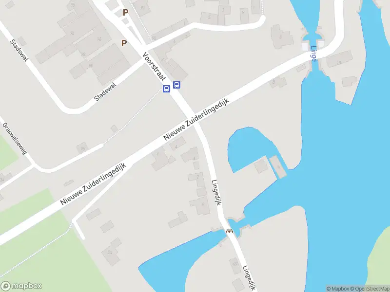 Politie naar de Nieuwe Zuiderlingedijk in Asperen vanwege aanrijding met letsel