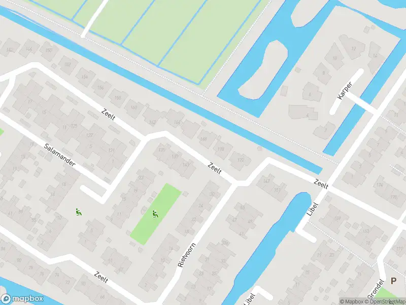 Ambulance met gepaste spoed naar de Zeelt in Alblasserdam