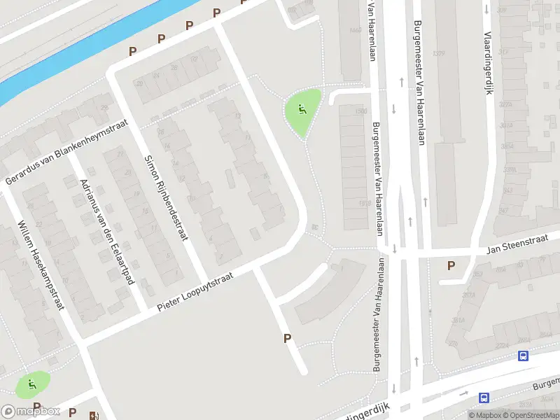 Ambulance met gepaste spoed naar de Pieter Loopuytstraat in Schiedam