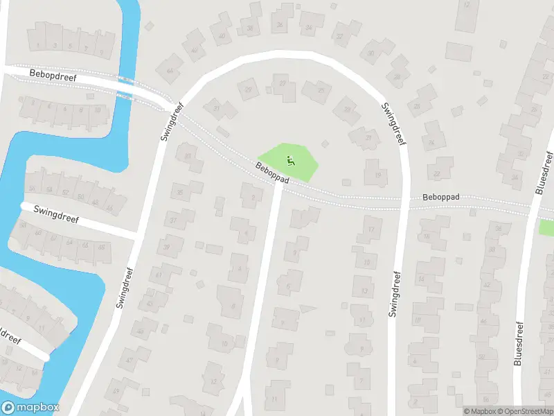 Brandweer met gepaste spoed naar de Jazzdreef in Harderwijk vanwege een buitenbrand