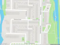 Ambulance met grote spoed naar de Straat van Sicilië in Amstelveen