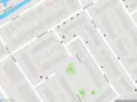 Ambulance met grote spoed naar de Veenpluis in Alphen aan den Rijn