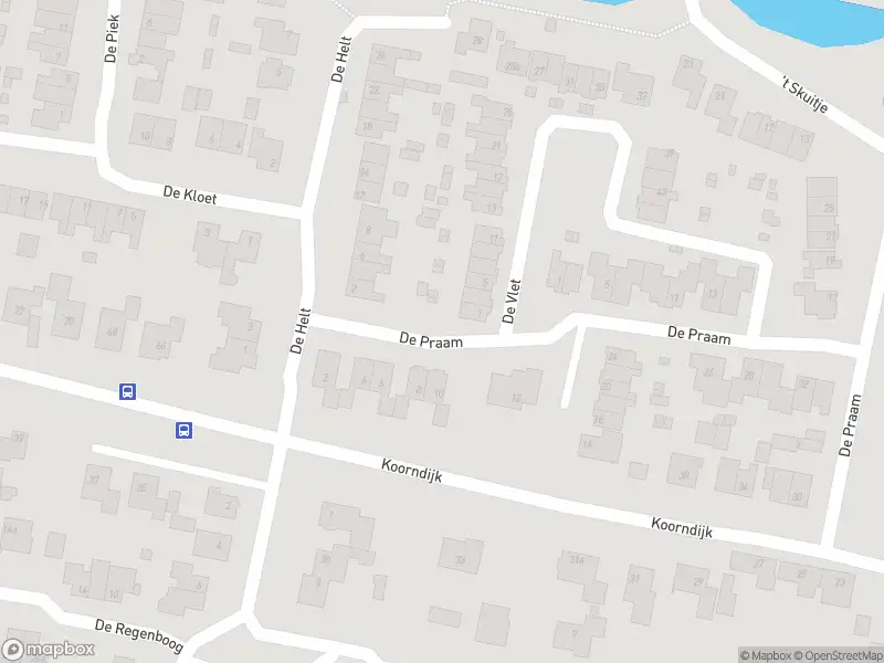 Ambulance met grote spoed naar de De Praam in Tuitjenhorn