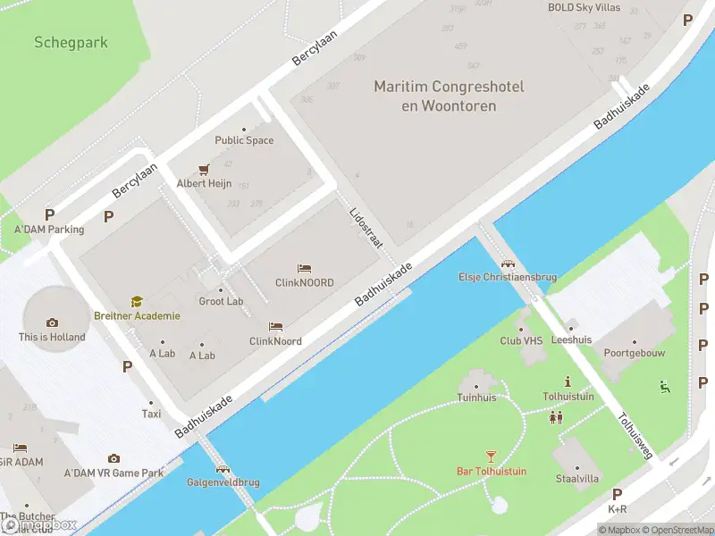 Brandweer met gepaste spoed naar de Badhuiskade in Amsterdam vanwege wateroverlast