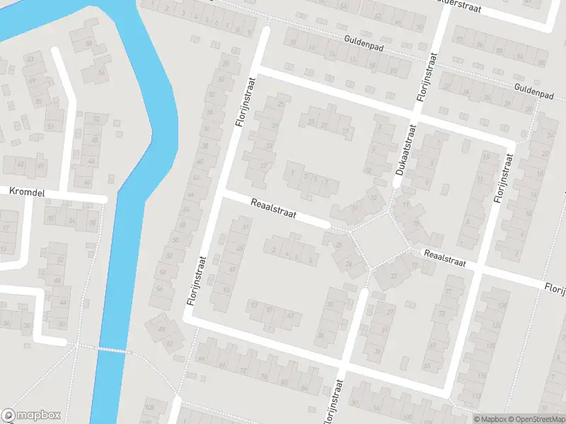 Brandweer met gepaste spoed naar de Reaalstraat in Alkmaar