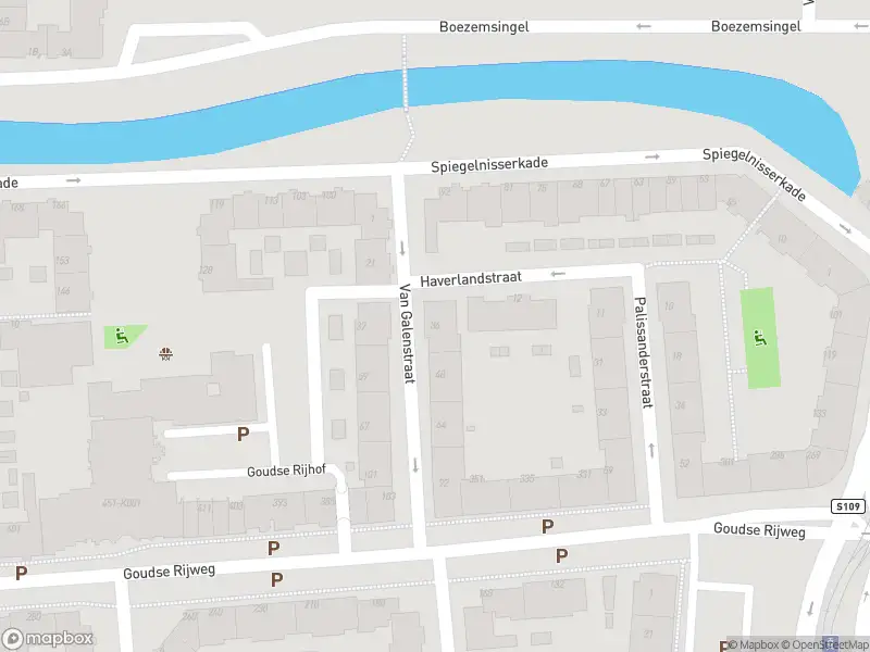 Ambulance met grote spoed naar de Van Galenstraat in Rotterdam