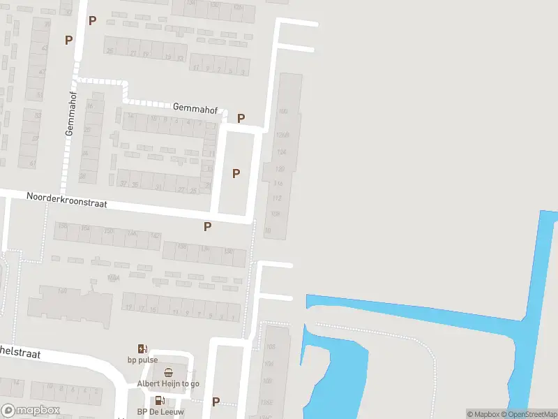 Ambulance met gepaste spoed naar de Noorderkroonstraat in Dordrecht