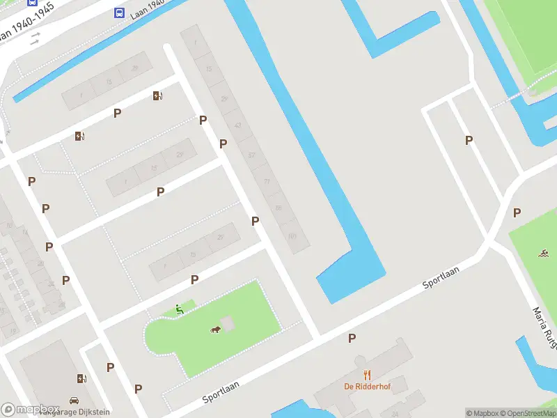 Ambulance met gepaste spoed naar de Jeroen Boschstraat in Maassluis