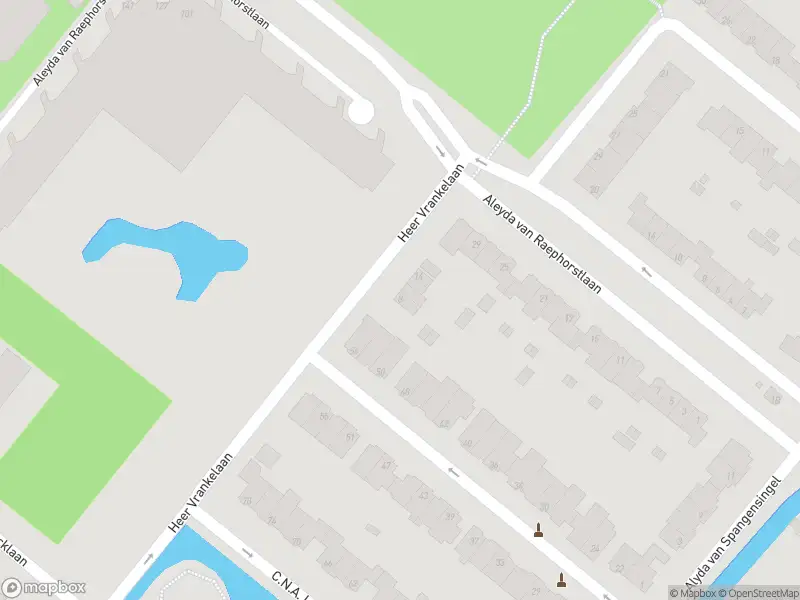 Ambulance met grote spoed naar de Heer Vrankelaan in Rotterdam