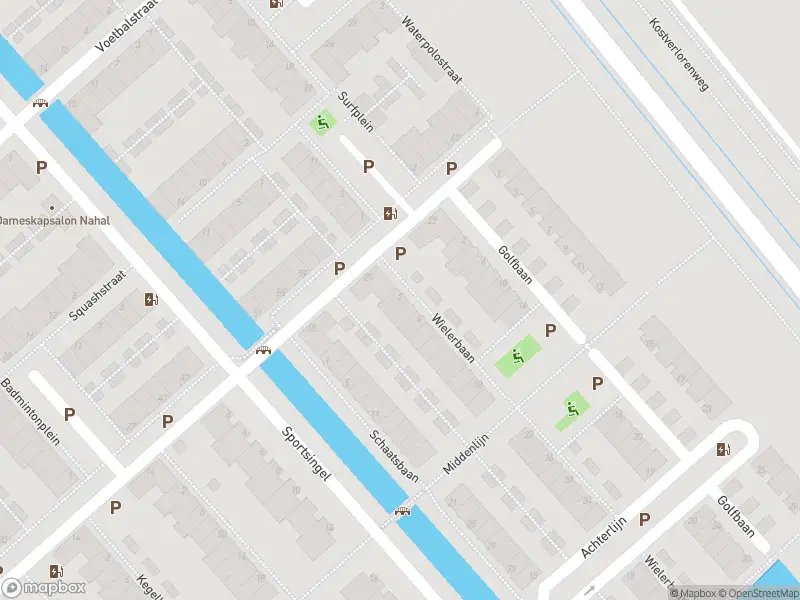 Ambulance met grote spoed naar de Wielerbaan in 's-Gravenhage