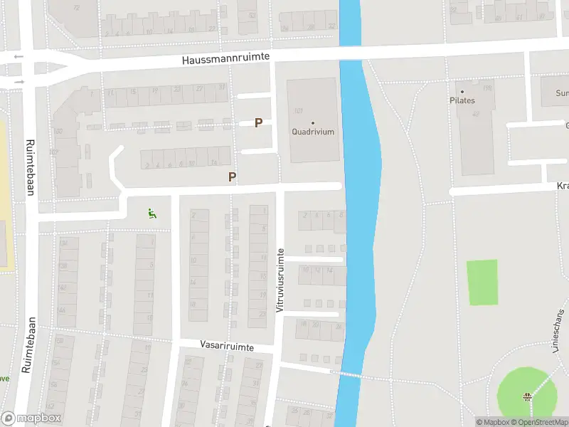 Ambulance met grote spoed naar de Vitruviusruimte in Zoetermeer