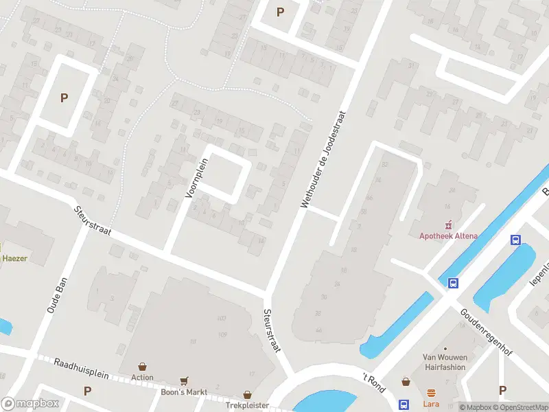 Ambulance met grote spoed naar de Wethouder de Joodestraat in Woudrichem