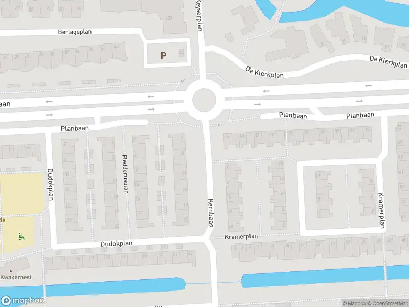 Ambulance met grote spoed naar de Kernbaan in Zoetermeer