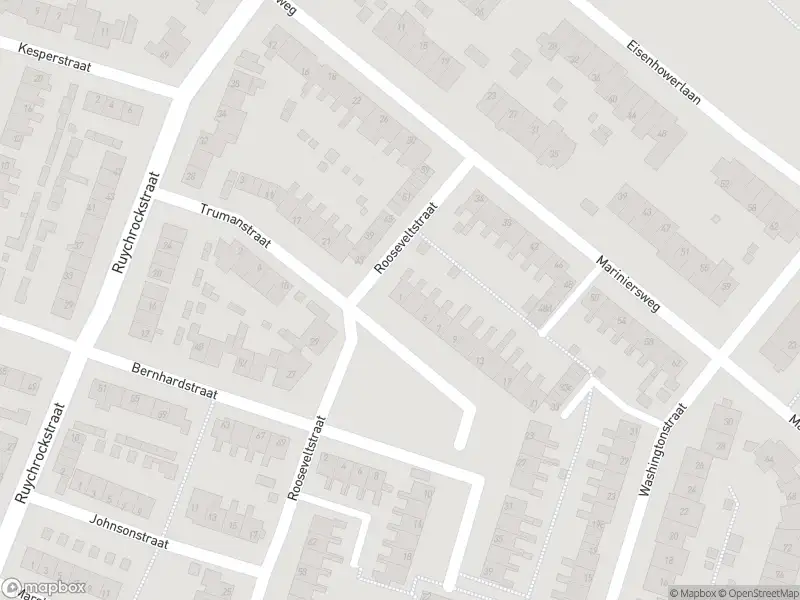 Ambulance met grote spoed naar de Lincolnplein in Oude-Tonge