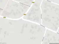 Brandweer met gepaste spoed naar de Valkseweg in Lith vanwege een buitenbrand