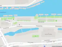 Ambulance met gepaste spoed naar de Flevoparkweg in Amsterdam