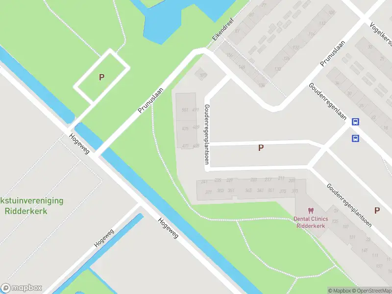 Ambulance met gepaste spoed naar de Goudenregenplantsoen in Ridderkerk