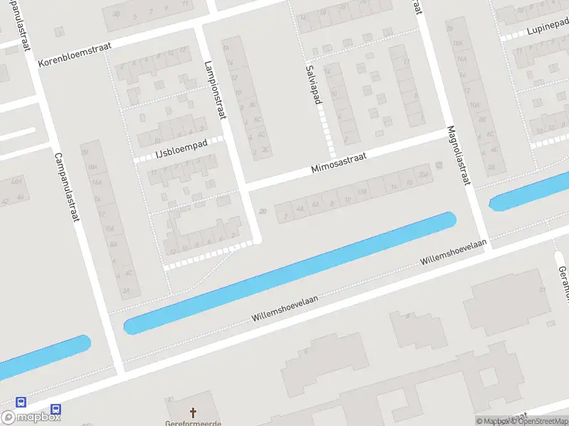 Ambulance met gepaste spoed naar de Mimosastraat in Spijkenisse