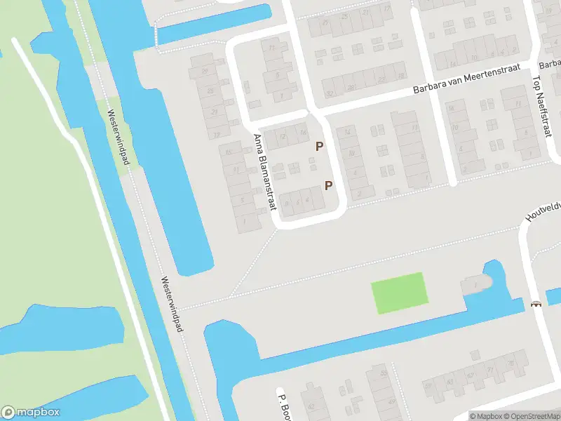 Ambulance met grote spoed naar de Anna Blamanstraat in Zaandam