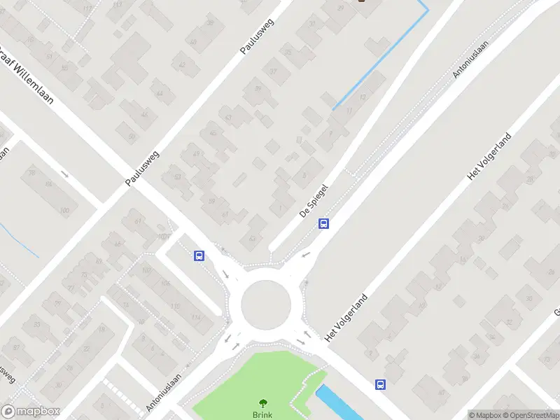 Ambulance met gepaste spoed naar de De Spiegel in Hendrik-Ido-Ambacht