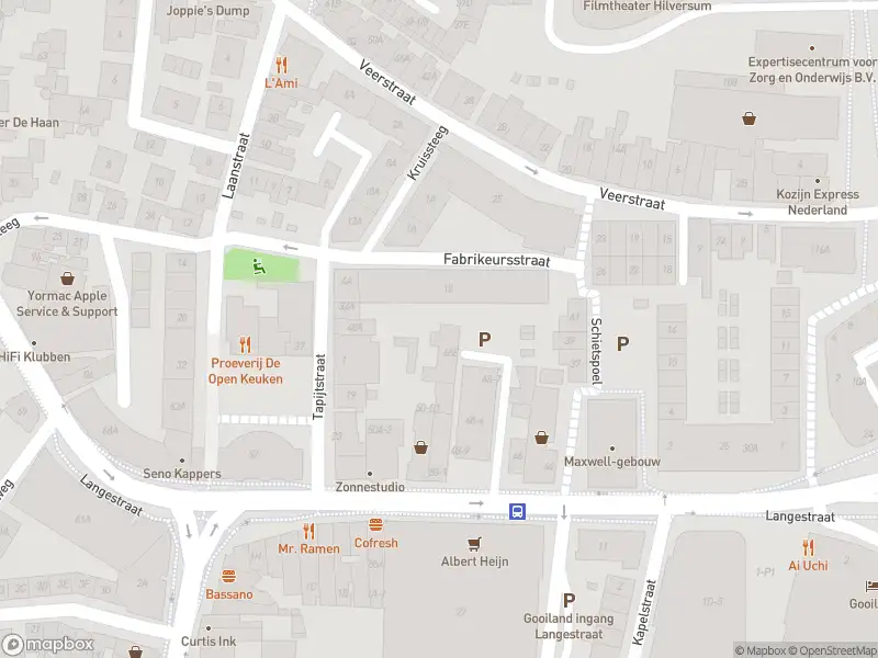 Politie naar de Kerkbrink in Hilversum vanwege aanrijding met letsel