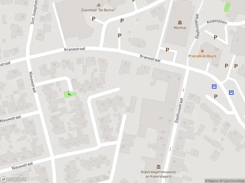 Brandweer met gepaste spoed naar de Gasthuisstraat in Horst vanwege stormschade