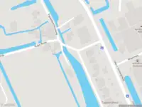 Brandweer met grote spoed naar de Tappersheul in Oudewater vanwege waarnemen gaslucht