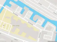 Brandweer met gepaste spoed naar de Noordzeelaan in Zwolle