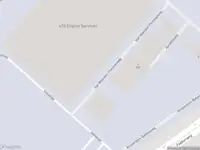 Brandweer met grote spoed naar de Van Weerden-Poelmanweg in Schiphol vanwege afgaan automatisch brandalarm