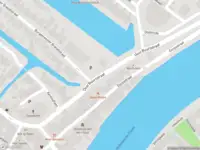 Politie met grote spoed naar de Oost Buurtstraat in Moordrecht vanwege ongeval met letsel