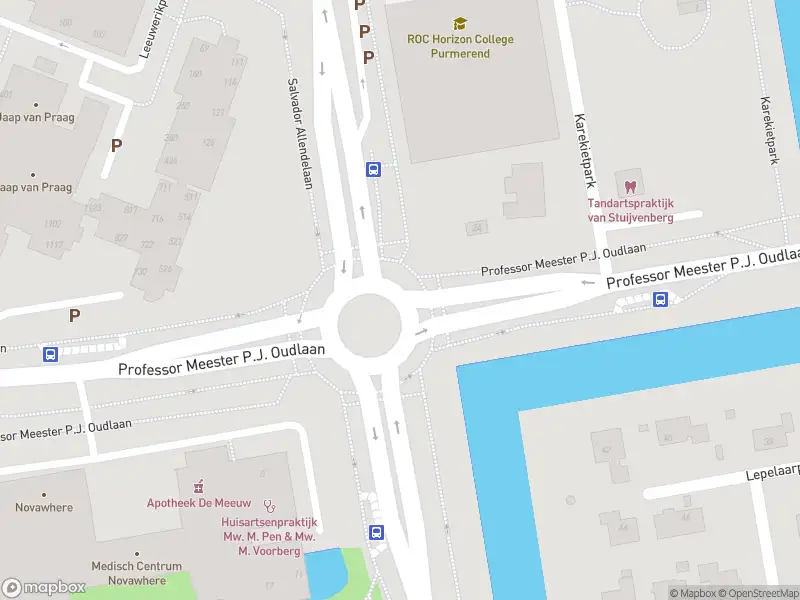 Ambulance naar de Prof. Mr. P.J. Oudlaan in Purmerend vanwege ongeval met letsel