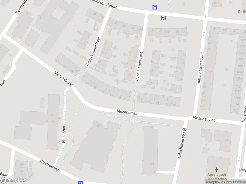 Ambulance met grote spoed naar de Mezenstraat in Rotterdam