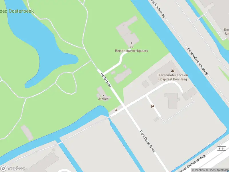 Ambulance met gepaste spoed naar de Oosterbeek in Wassenaar