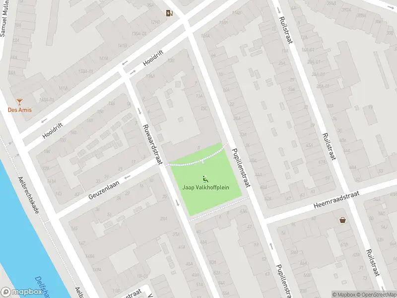 Ambulance met gepaste spoed naar de Ruwaardstraat in Rotterdam