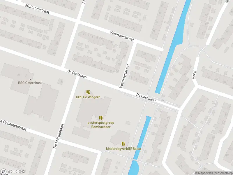 Ambulance met gepaste spoed naar de Da Costalaan in Ridderkerk