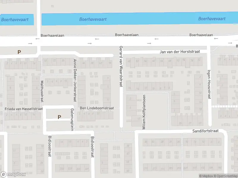 Ambulance met gepaste spoed naar de Gerard van Waardstraat in Haarlem