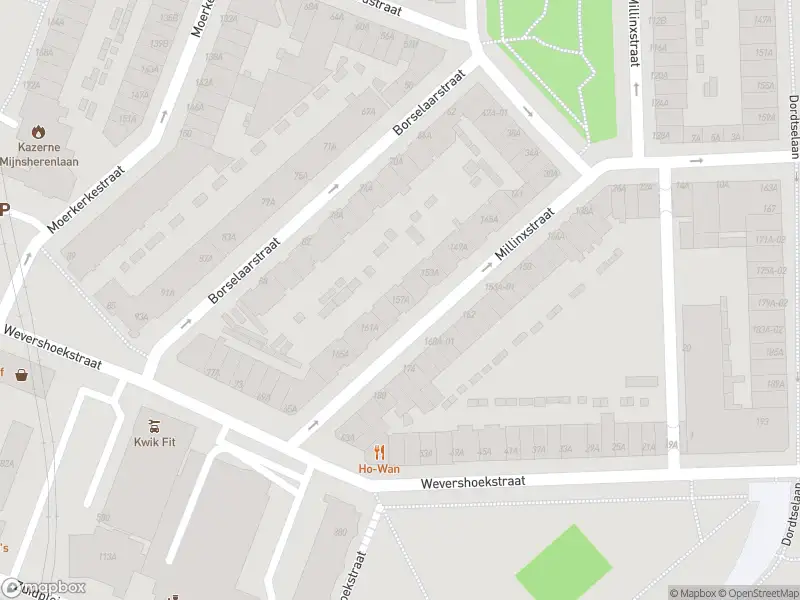 Ambulance met grote spoed naar de Millinxstraat in Rotterdam