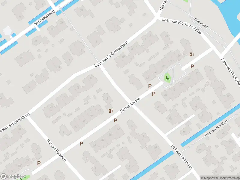 Ambulance met grote spoed naar de Hof van Teijlingen in Nootdorp