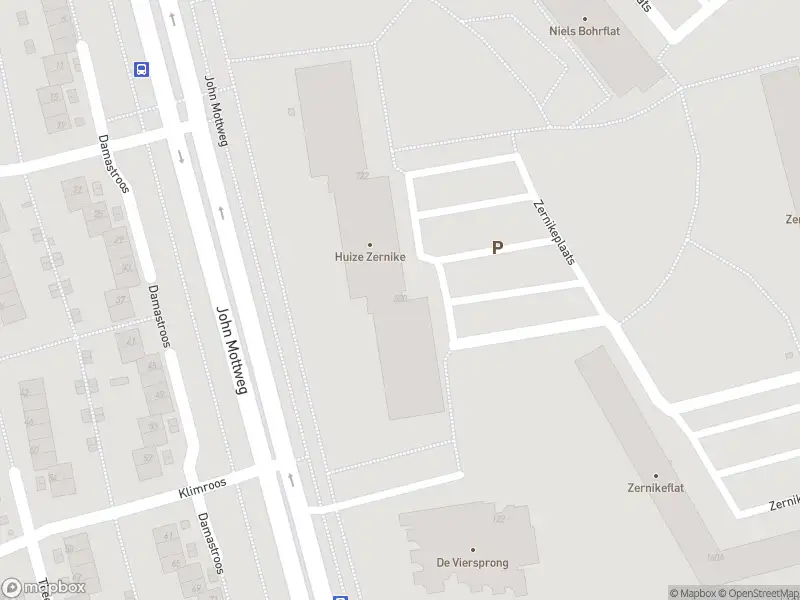 Ambulance met gepaste spoed naar de Zernikeplaats in Rotterdam