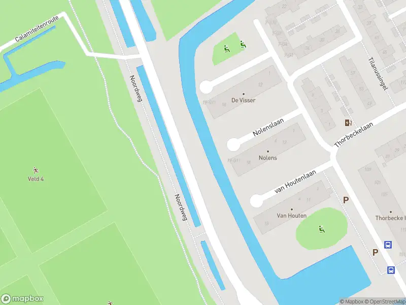 Ambulance met grote spoed naar de Noordweg in Pijnacker