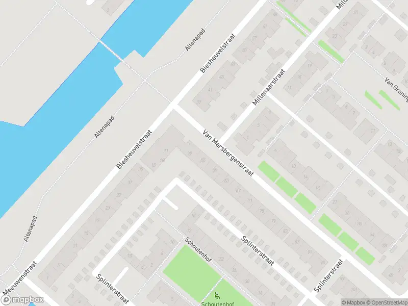 Ambulance met grote spoed naar de Van Marsbergenstraat in Hoofddorp