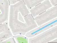 Brandweer met grote spoed naar de Rhododendronstraat in 's-Gravenhage vanwege afhijsen patient