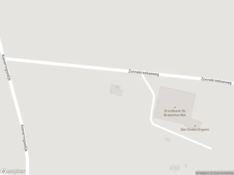 Brandweer met gepaste spoed naar de Zonnekreekseweg in Steenbergen vanwege een buitenbrand