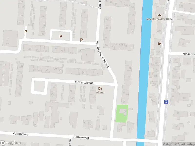 Ambulance met gepaste spoed naar de Mozartstraat in Numansdorp