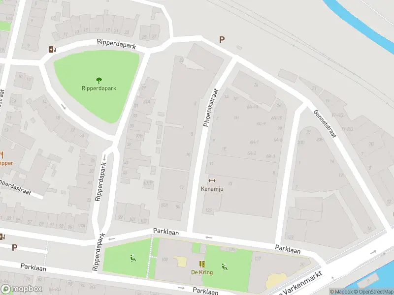 Ambulance met gepaste spoed naar de Phoenixstraat in Haarlem