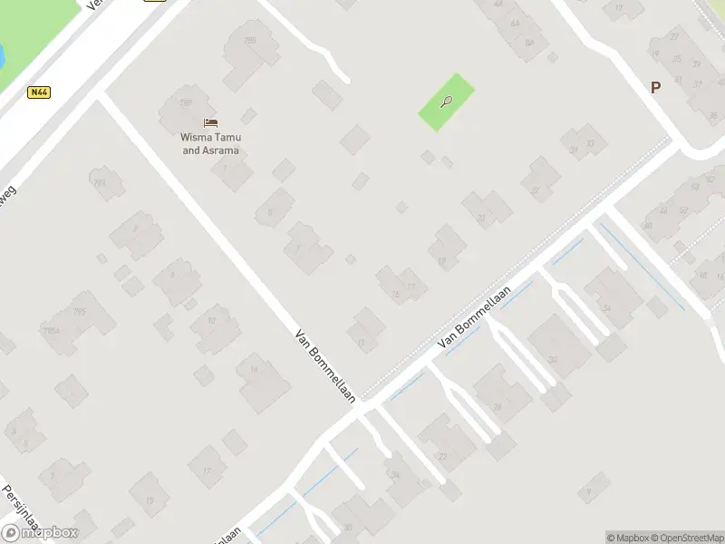 Ambulance met gepaste spoed naar de Van Bommellaan in Wassenaar