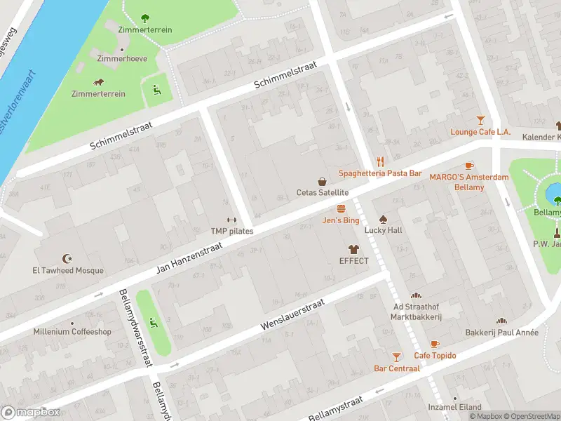 Ambulance met grote spoed naar de Jan Hanzenstraat in Amsterdam