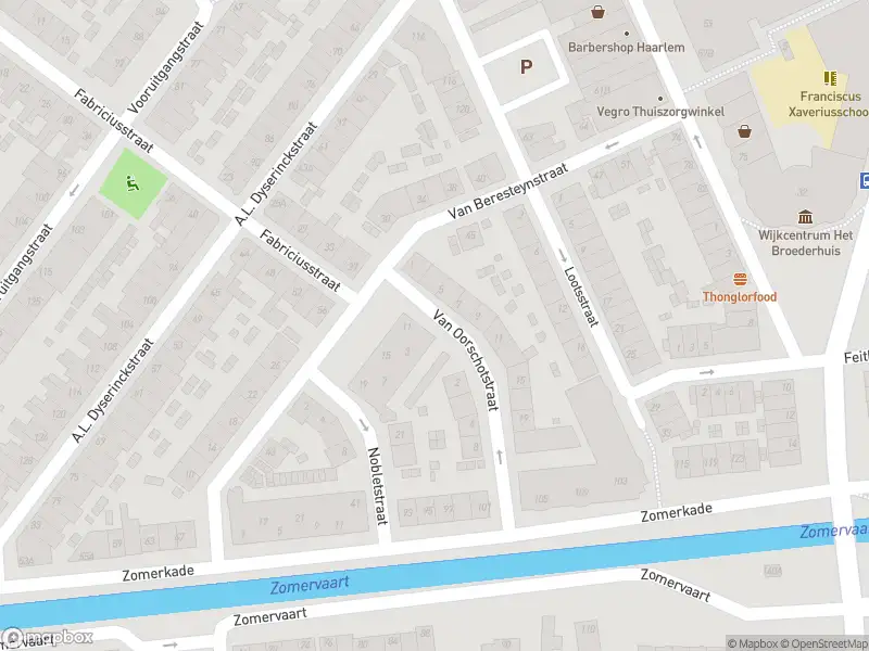 Ambulance met gepaste spoed naar de Van Oorschotstraat in Haarlem